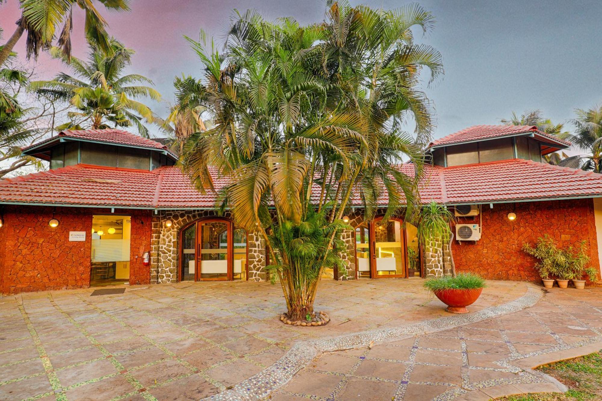 Tropicana Resort & Spa Alibaug 알리바그 외부 사진