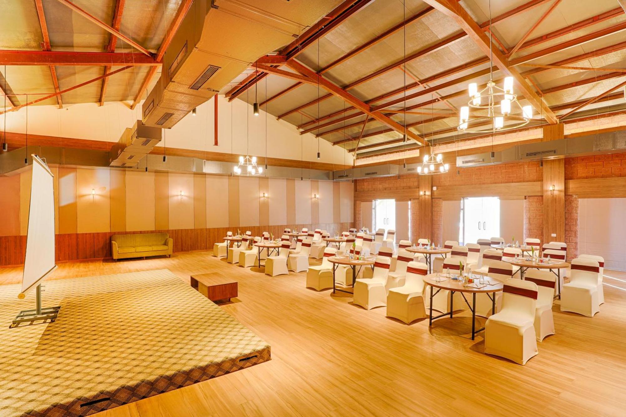 Tropicana Resort & Spa Alibaug 알리바그 외부 사진
